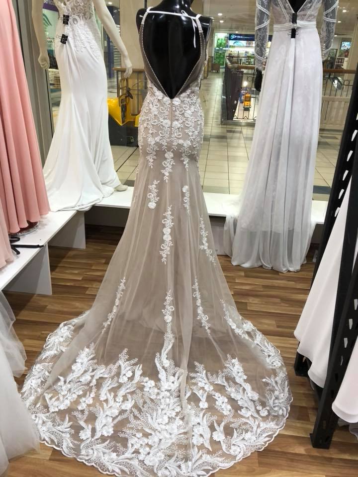 Size 14 Champagne Wedding Dress